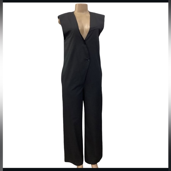 Zara Pants - ZARA Black Pinstripe V-Neck
Sleeveless Wide Leg Jumpsuit M NEW